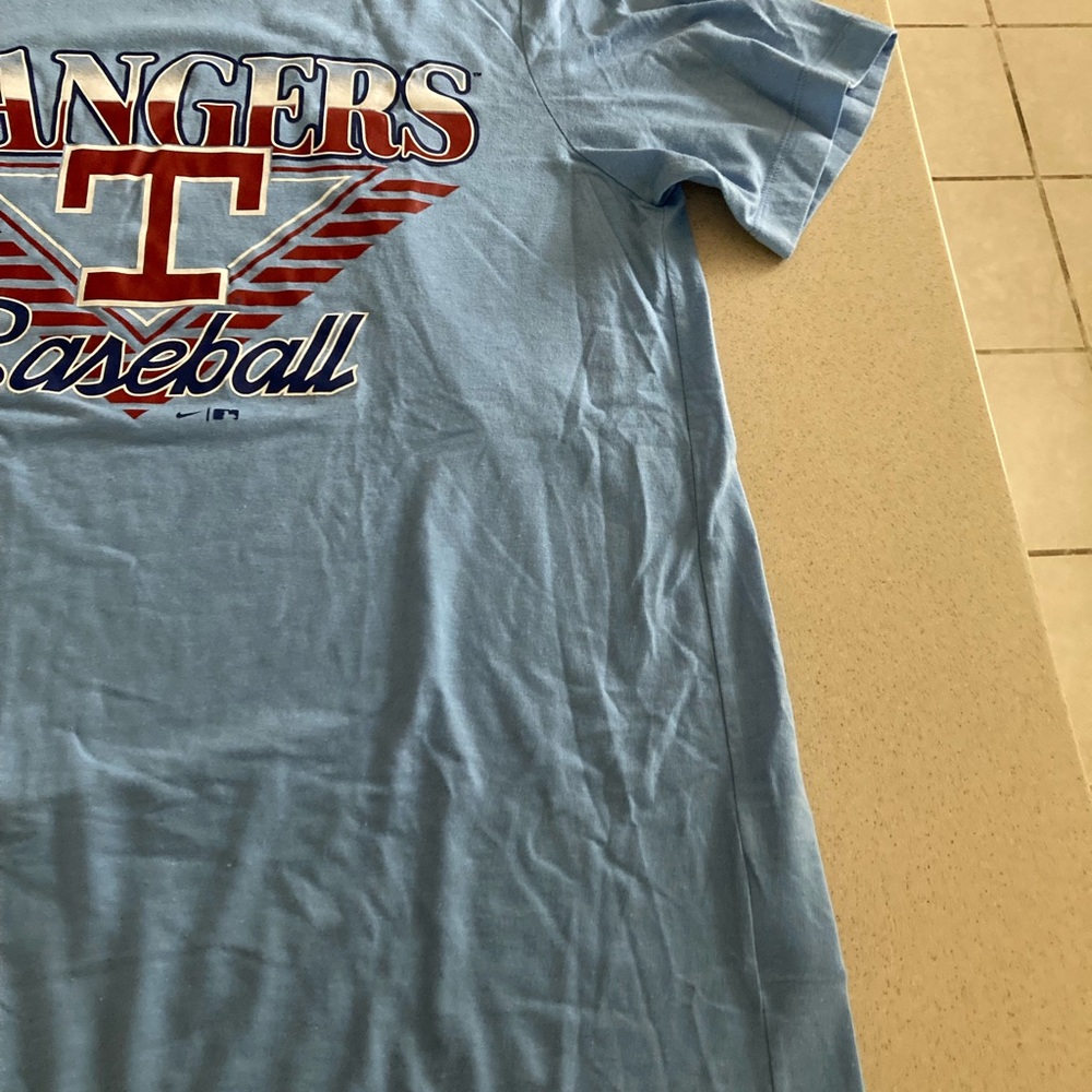 Texas Rangers Tshirt - Picture 4 of 8